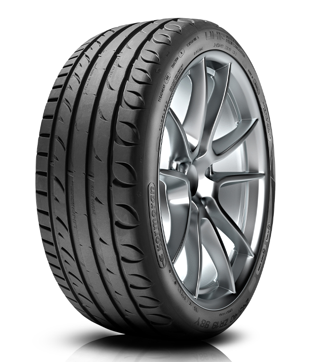 235/40 ZR18 95Y UHP XL