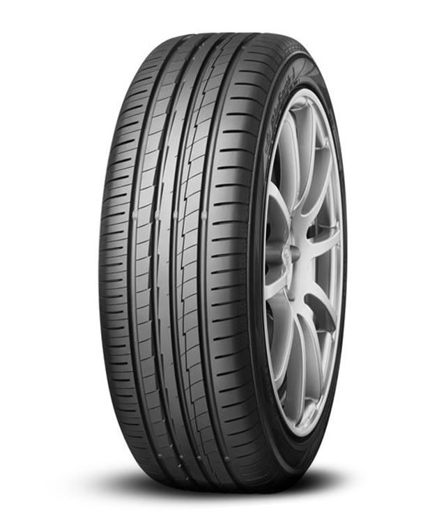 235/50 R17 96W Yokohama Bluearth-A AE-50