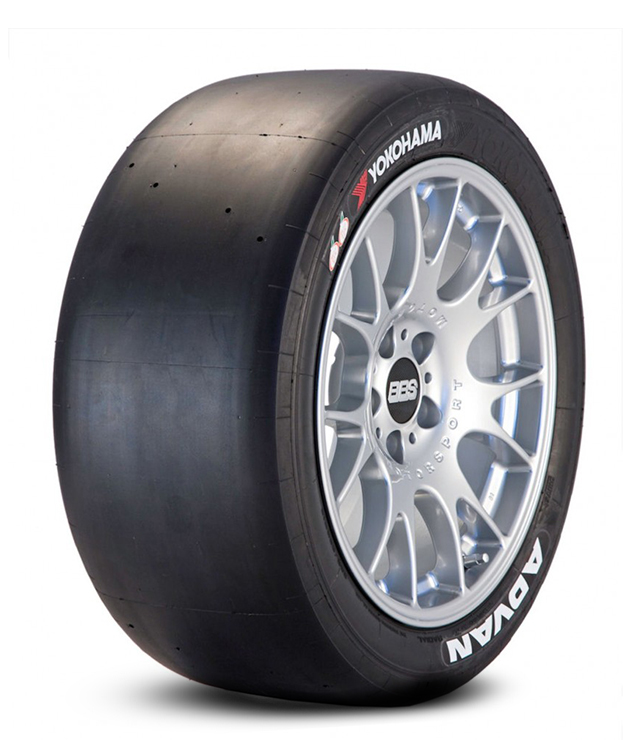 210/610 R17 0 Yokohama Advan A005